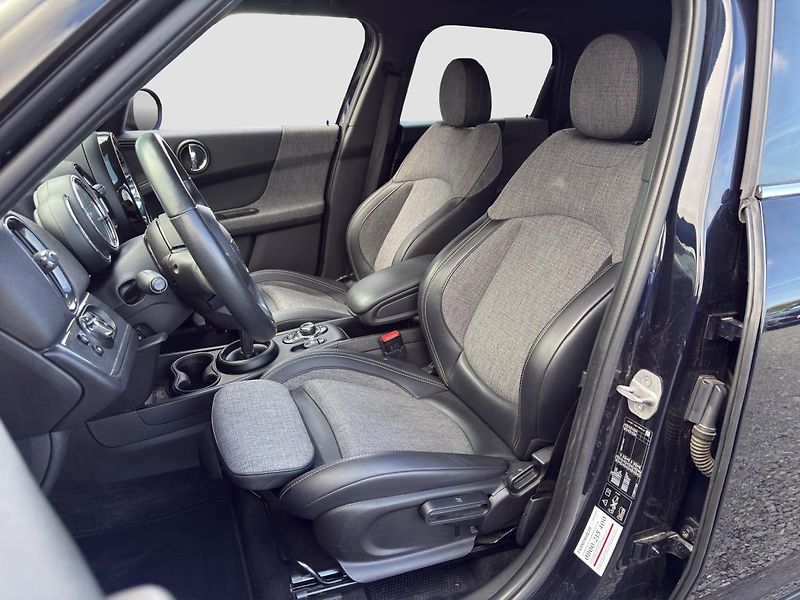 Mini Countryman Cooper ALL4 - fotka 7 z 18