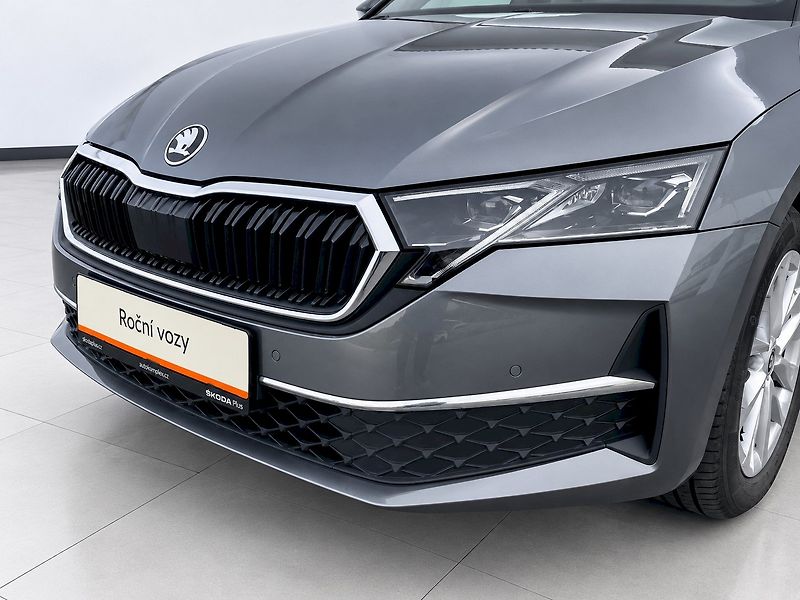 Škoda Octavia (2025) OCT.COMBI TOP SELECTION 1,5 TS - fotka 10 z 46