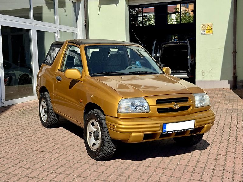 Suzuki Grand Vitara (2001) Cabrio - fotka 3 z 23