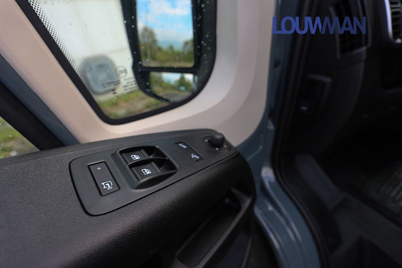 Toyota ProAce AT COMFORT EXECUTIVE - fotka 14 z 25