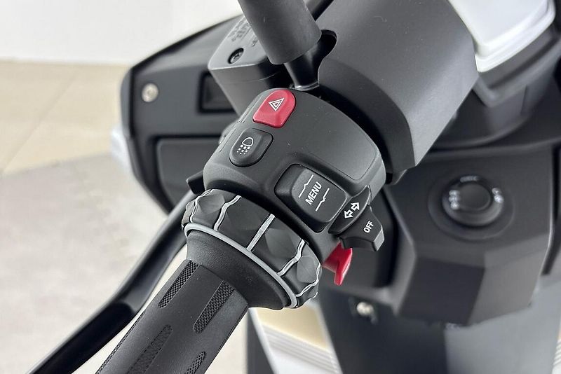 BMW C 400 GT - fotka 10 z 13