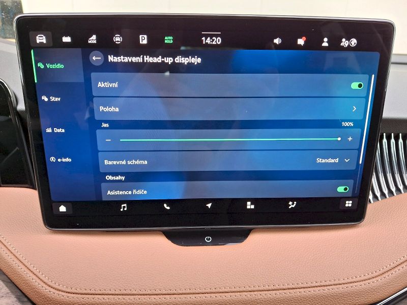 Škoda Superb (2026) iV L&K DSG 1,5TSi 150kW - fotka 25 z 35