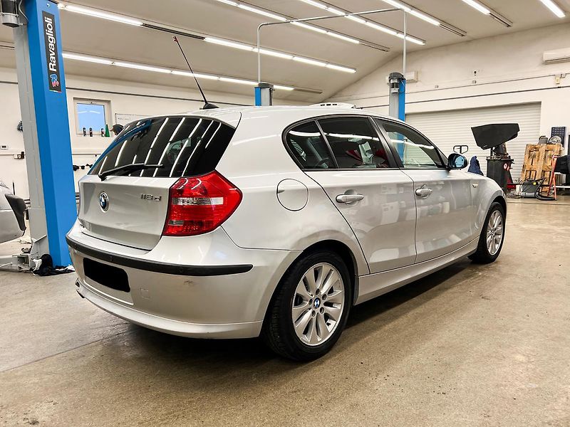 BMW Řada 1 118D 105kW - fotka 6 z 13