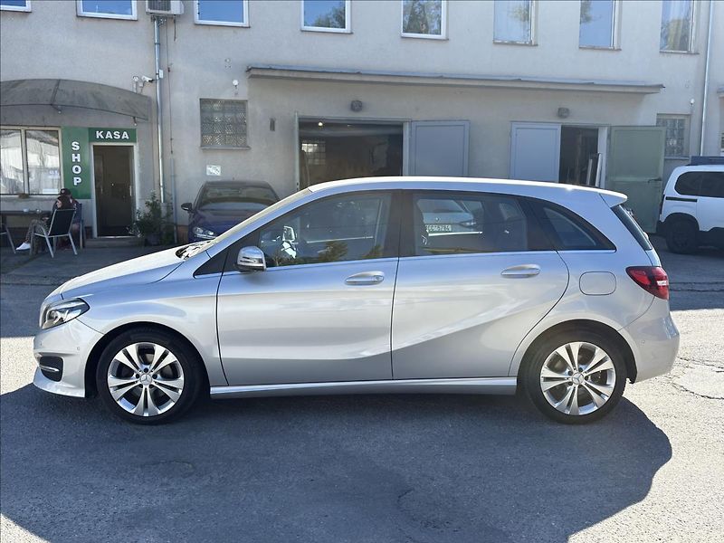 Mercedes-Benz Třídy B 2,2 CDI 100kW Led,Vada motoru! - fotka 28 z 30