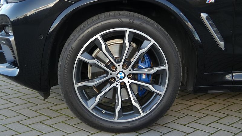 BMW X3 xDrive M40i - fotka 23 z 23