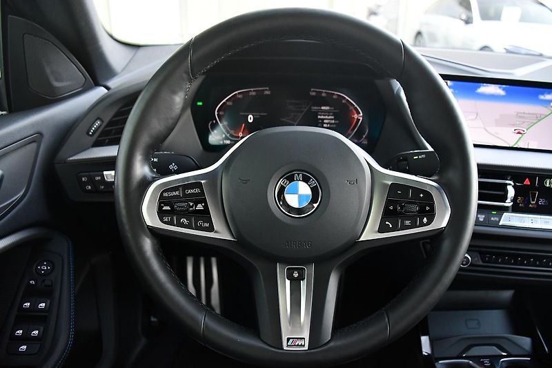 BMW Řada 2 218d M-SPORT 1M ČR 3LZÁRUKA - fotka 23 z 42