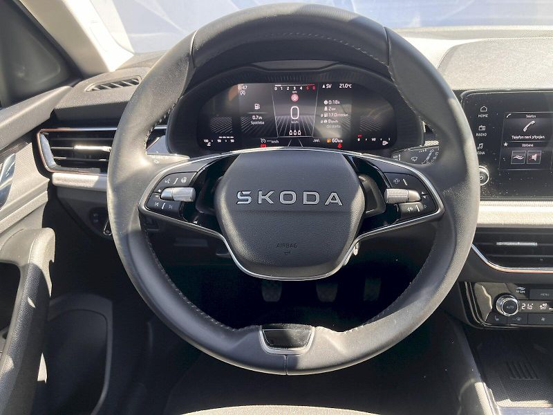 Škoda Scala (2025) 1,0TSI 85KW TOP SELECTION - fotka 17 z 22