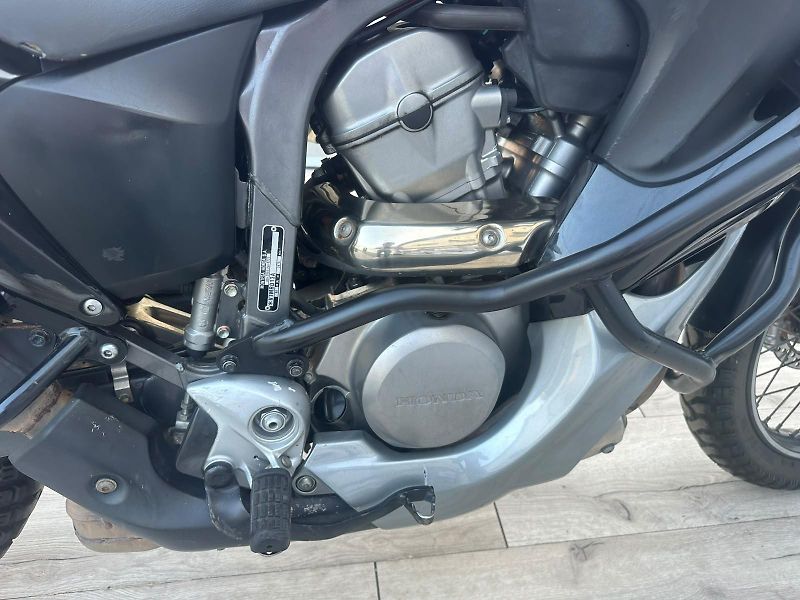Honda XL 700 V Transalp (2010) 700, 44KW - fotka 10 z 15