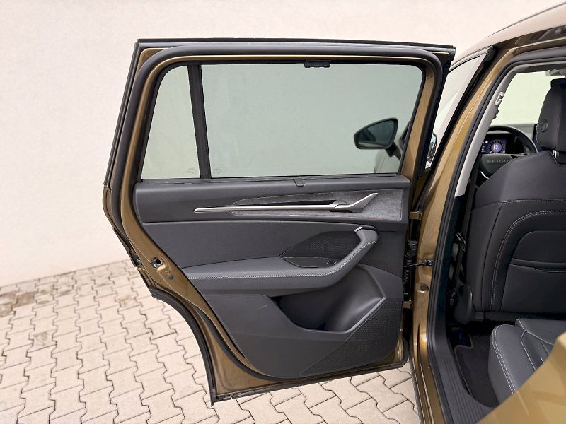 Škoda Kodiaq (2024) SELEC 4X4 TD 142/2.0 A7A - fotka 13 z 27