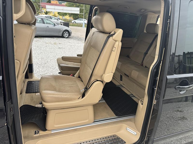 Volkswagen Multivan (2005) 2.5TDi,AUTOMAT,7MÍST - fotka 21 z 30