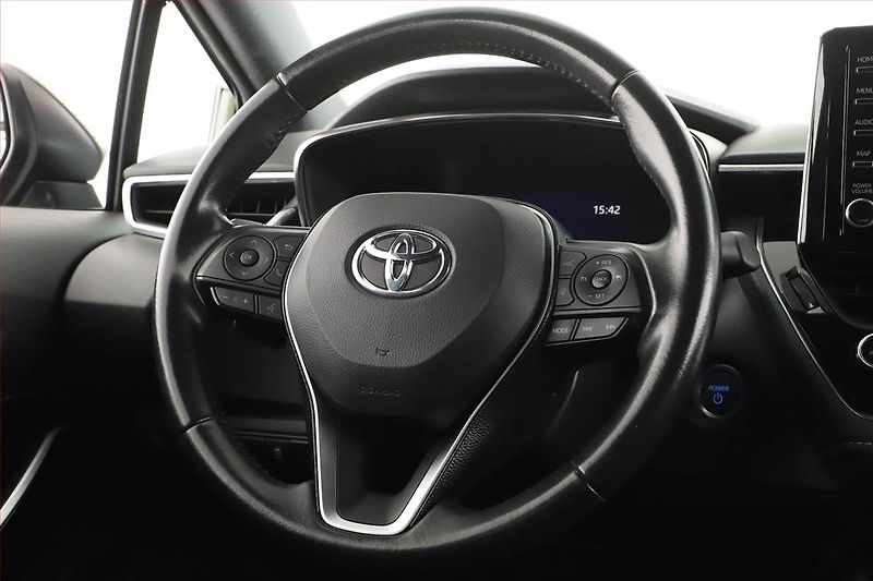 Toyota Corolla (2021) Style 2.0 Hybrid, Automat, ČR - fotka 15 z 16
