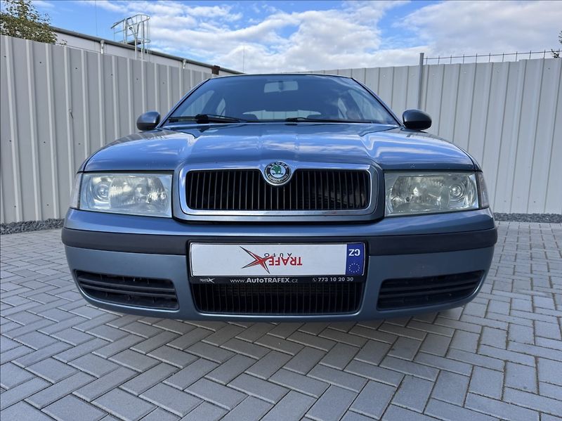 Škoda Octavia 1,9 TDI TOUR TRUMF původ ČR - fotka 2 z 50
