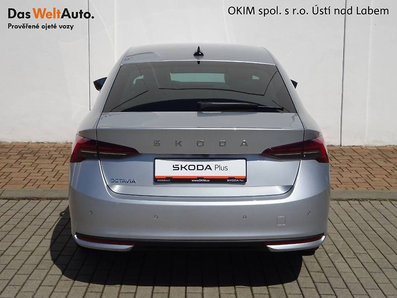 Škoda Octavia (2024) 1.5TSi/110kW DSG M-HEV SELECTI - fotka 17 z 29