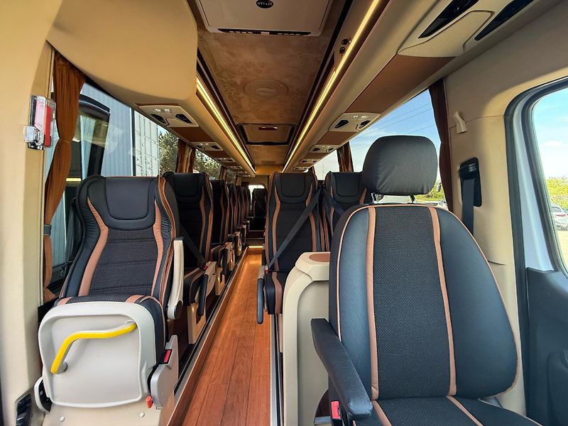 Mercedes-Benz (2026) Sprinter XXL PANORAMA LUX - fotka 8 z 23