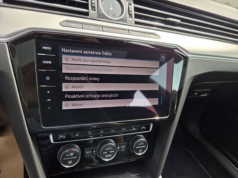 Volkswagen Arteon (2018) 2.0 BiTDI DSG 4M 176kW R-Line - fotka 30 z 71