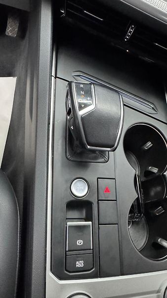 Volkswagen Touareg (2020) - fotka 17 z 27