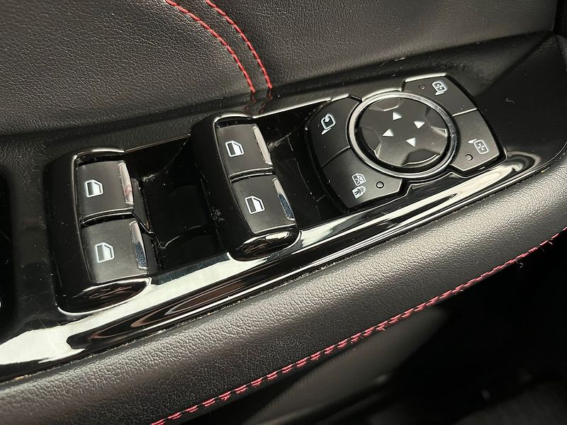 Ford S-MAX 2.5 HEV ST-Line - fotka 20 z 75