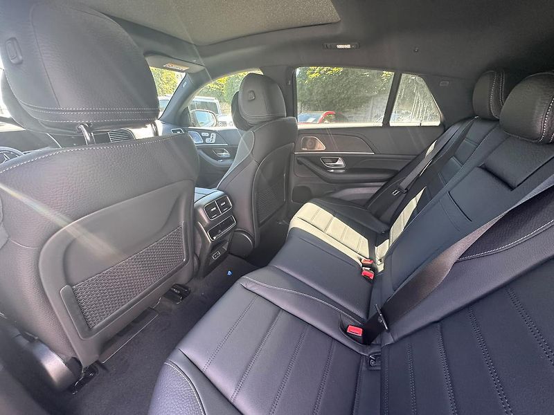 Mercedes-Benz GLE (2026) 450 d 4MATIC kupé - fotka 12 z 25