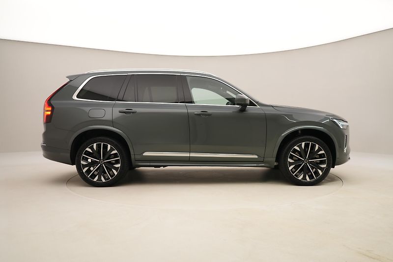 Volvo XC90 (2026) T8 AWD Plug-in BRIGHT ULTRA - fotka 13 z 75