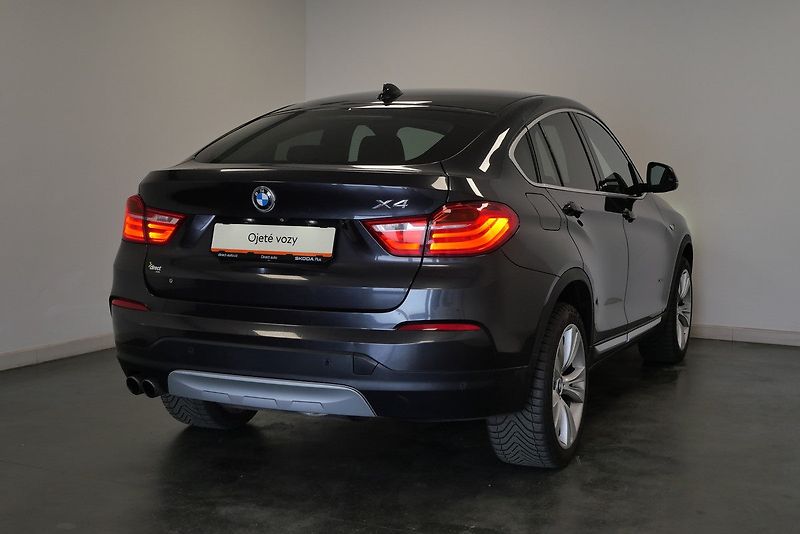 BMW X4 - fotka 2 z 23