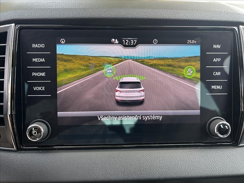 Škoda Karoq 1,0 TSi DPH  Kessy,LED,1xMajit - fotka 20 z 50