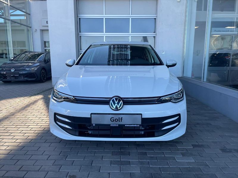 Volkswagen Golf (2025) 1,5 TSI eHybrid 150 kW 6DSG  P - fotka 2 z 21