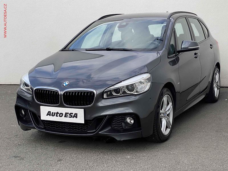 BMW Řada 2 (2016) 2.0D xDrive218d, M Sport, AT - fotka 3 z 17