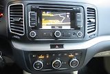 Volkswagen Sharan 2.0TDI 4x4 PANORAMA NAVI TAŽNÉ - náhled 14