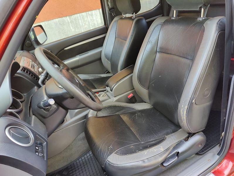 Ford Ranger 3,0 TDCi 4WD / automat / - fotka 10 z 29