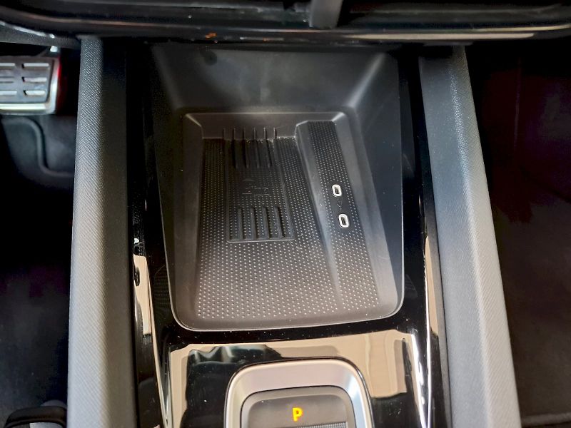 Škoda Octavia (2025) combi RS 2,0 TSI 195 KW 7-STUP - fotka 18 z 43
