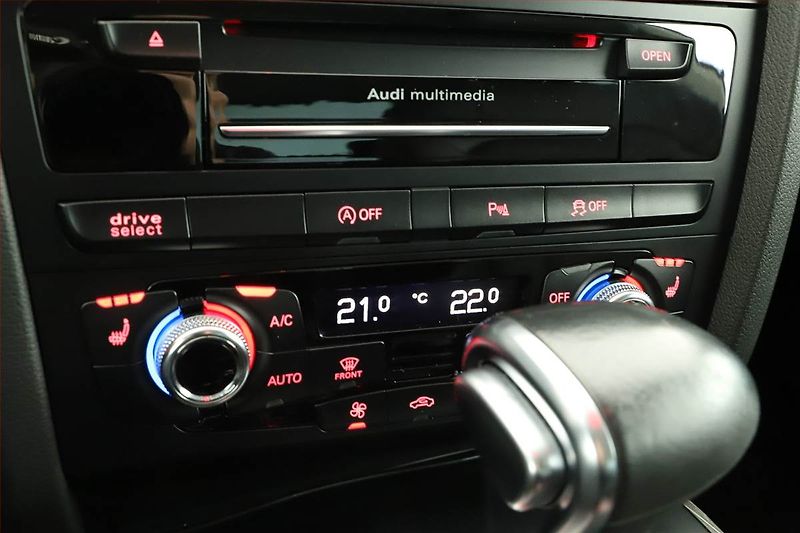 Audi A5 (2014) 2.0 TDI, 4X4, Automat, Kůže - fotka 17 z 19