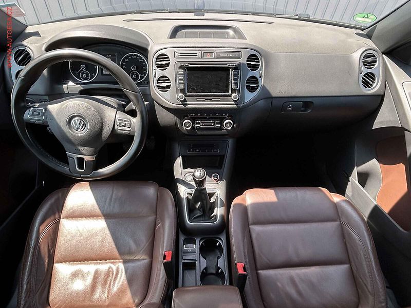 Volkswagen Tiguan (2012) 2.0 TDi 4motion, Sport&Style - fotka 8 z 19