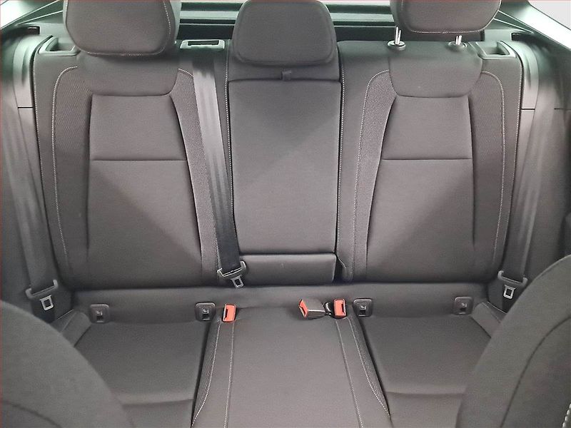 Škoda Karoq (2023) 1.5 TSI - fotka 10 z 22