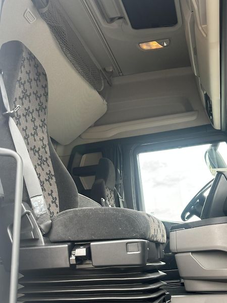 Scania R460 EURO 6 low deck  - fotka 15 z 25