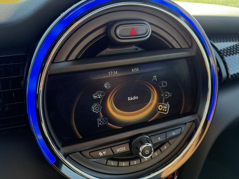 Mini Cooper S 2.0i LED PANORAMA NAVI KŮŽE - fotka 22 z 46