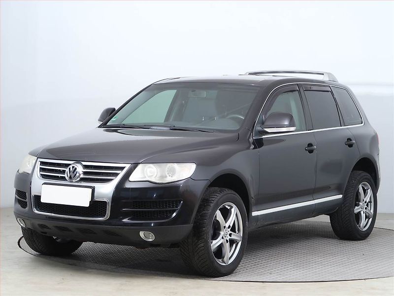 Volkswagen Touareg (2008) 3.0 TDI, 4X4, Automat, Navi - fotka 2 z 17