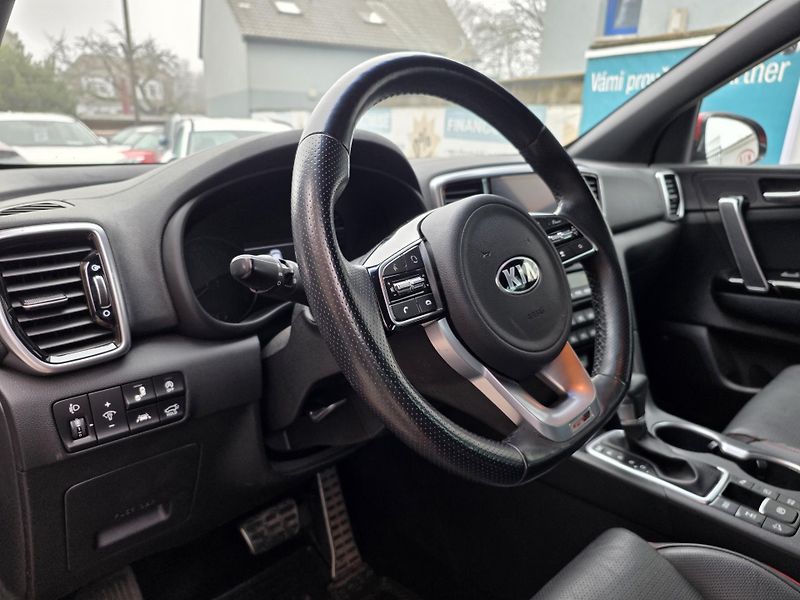 Kia Sportage 1.6-GT-line-1.majitel-TOP STAV - fotka 17 z 32