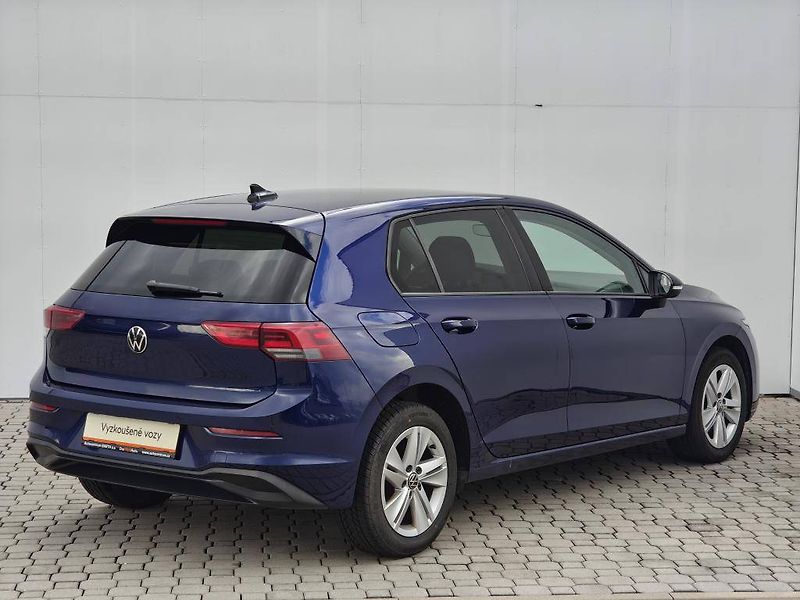 Volkswagen Golf Life 1,0TSi - fotka 2 z 21