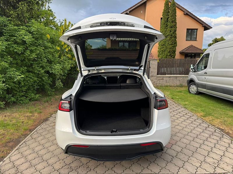 Tesla Model Y PODĚBRADY LR DM   91% - fotka 14 z 44