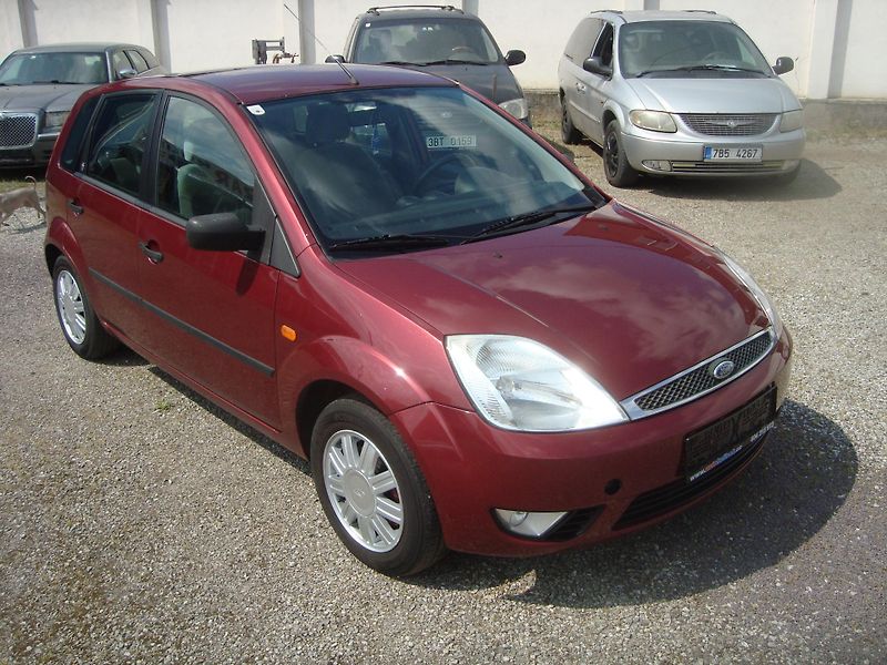 Ford Fiesta (2002) 1,4TDCI - fotka 2 z 17