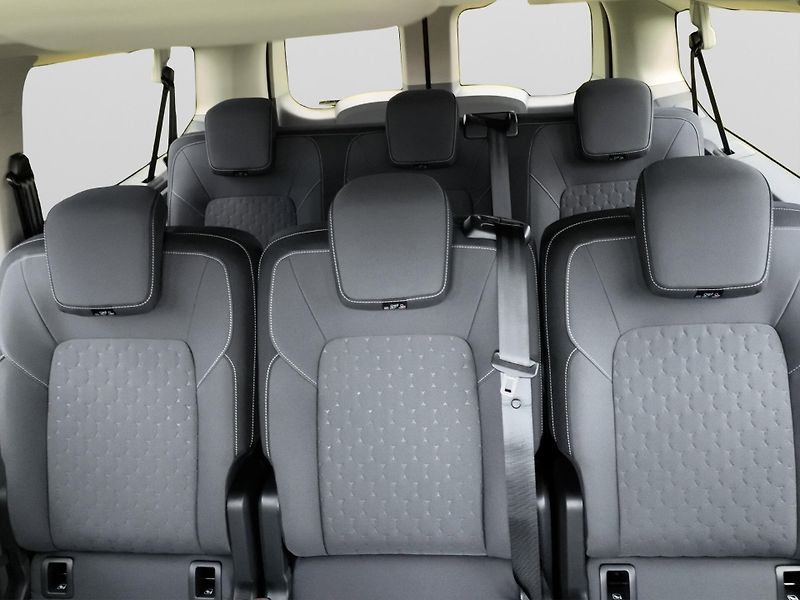 Ford Transit Custom (2026) kombi 2.0 TDI L2 Limited 100kW - fotka 13 z 16