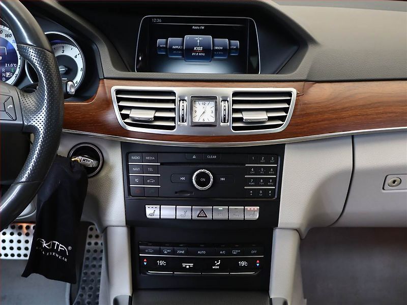 Mercedes-Benz Třídy E (2015) E 200 BlueTEC, Automat, Kůže - fotka 10 z 20