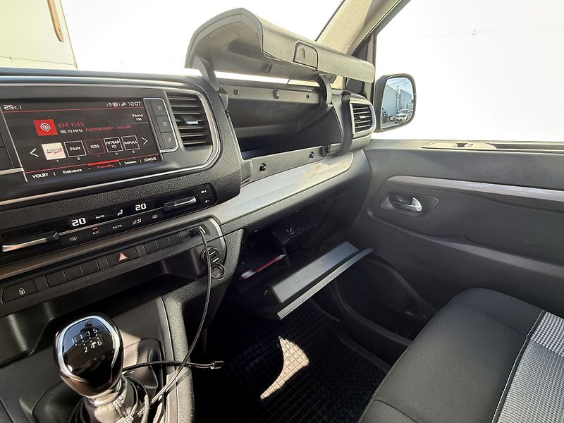 Citroën SpaceTourer (2021) 8 míst  - fotka 20 z 32