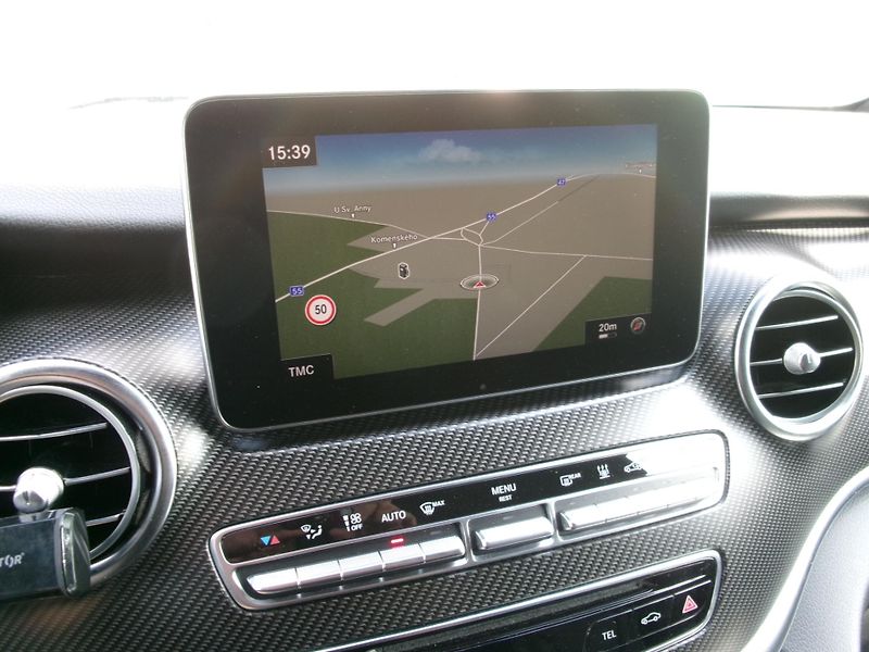 Mercedes-Benz Třídy V (2016) V 250 AVANTGARD AMG Line - fotka 29 z 33