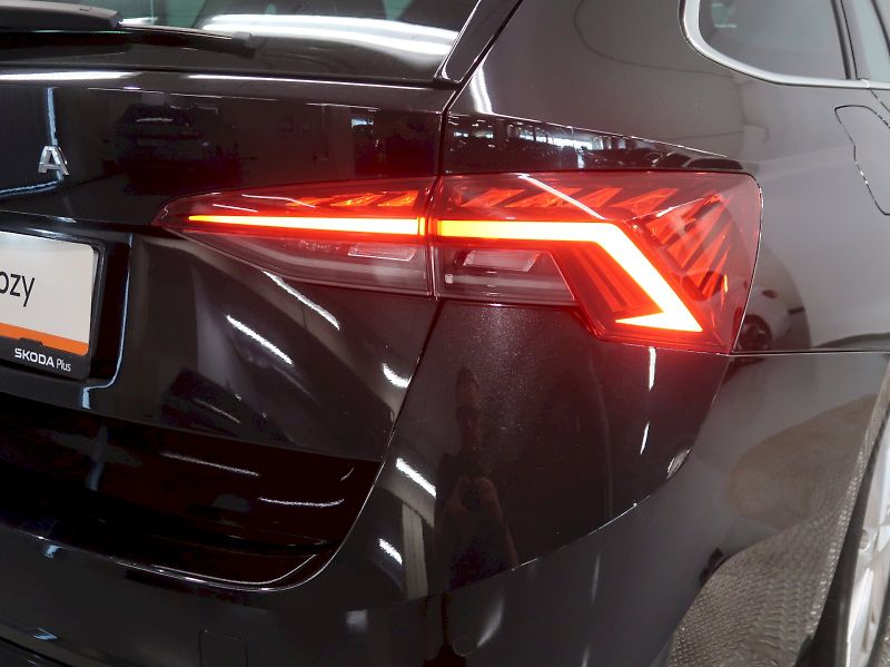 Škoda Octavia (2023) STYLE 2.0TDI 110KW DSG - fotka 11 z 41