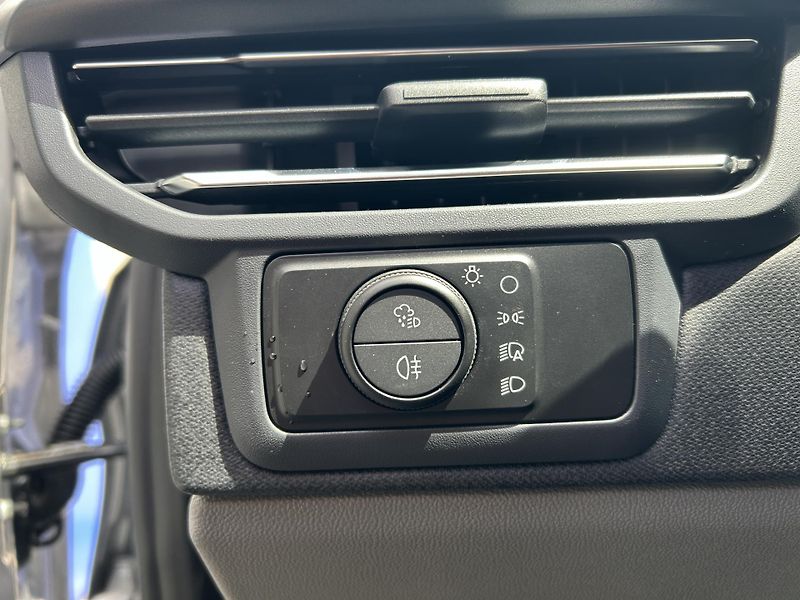 Ford Tourneo Custom 2.0EcoBlue 125kW TITANUIM X L2 - fotka 20 z 36