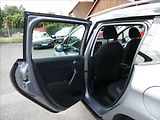 Peugeot 2008 1,2 1.2 81kW NAVI,závěs,servis - náhled 22