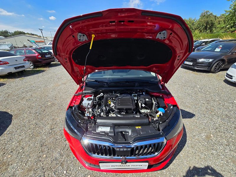 Škoda Scala (2019) 1.0 TSi 85kw Style - fotka 22 z 23