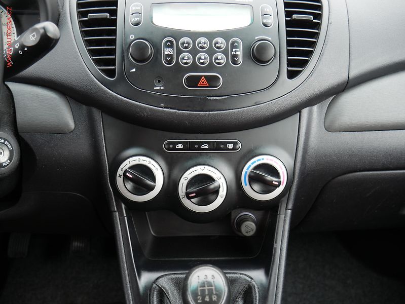 Hyundai i10 (2010) 1.1i, El.okna, STK7/28 - fotka 13 z 14
