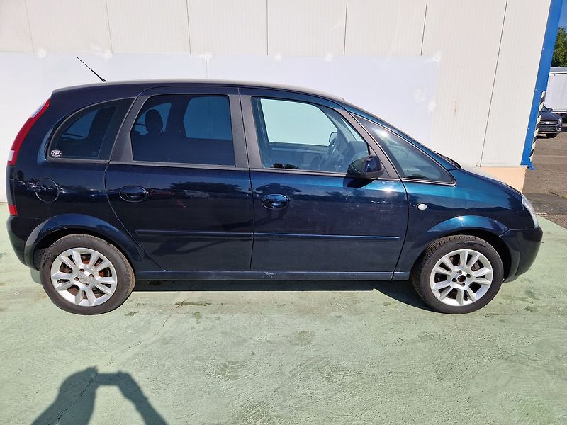 Opel Meriva 1.6 16V Automat - fotka 5 z 28